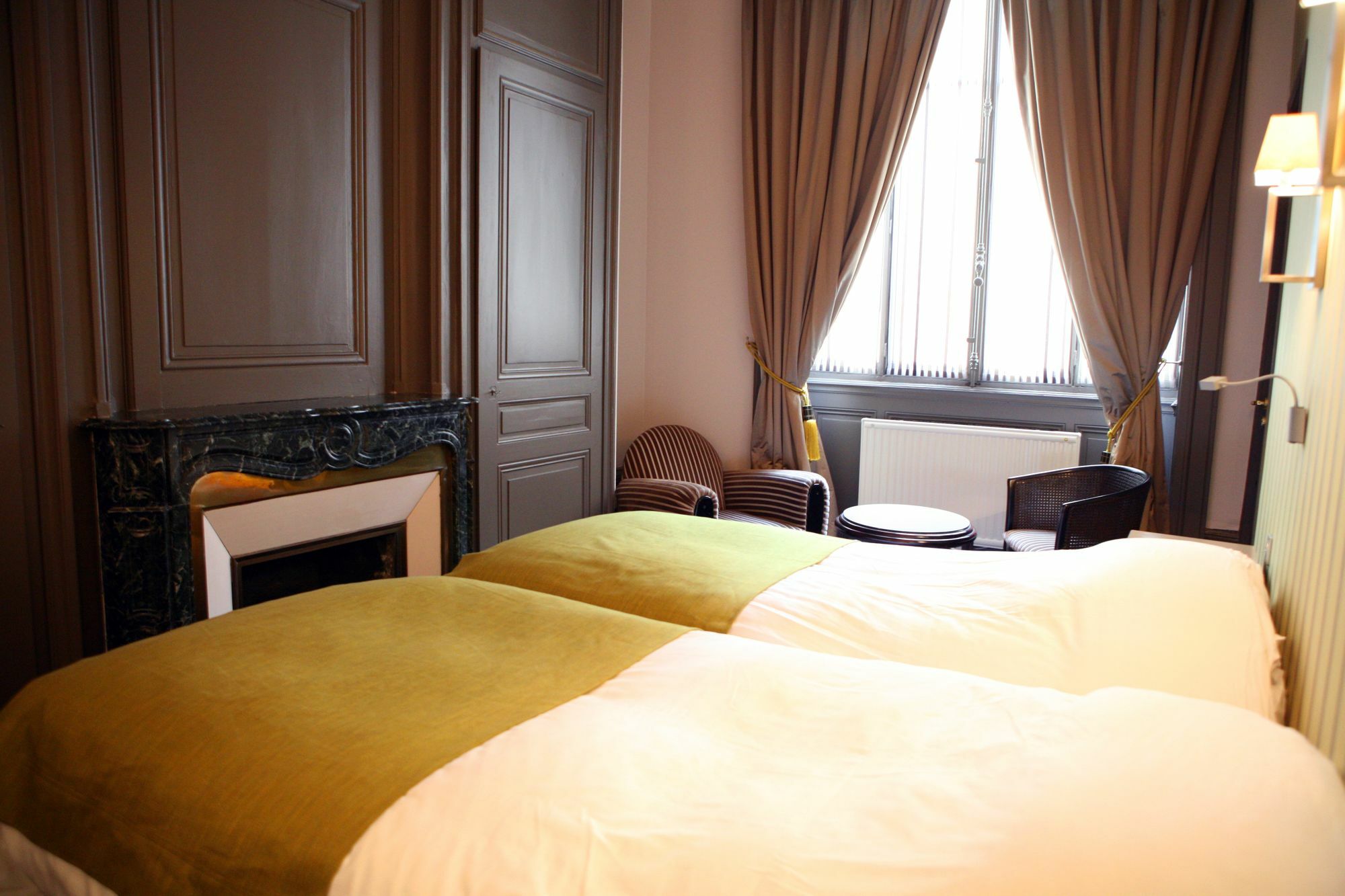 Bayard Bellecour Hotel Лион Екстериор снимка